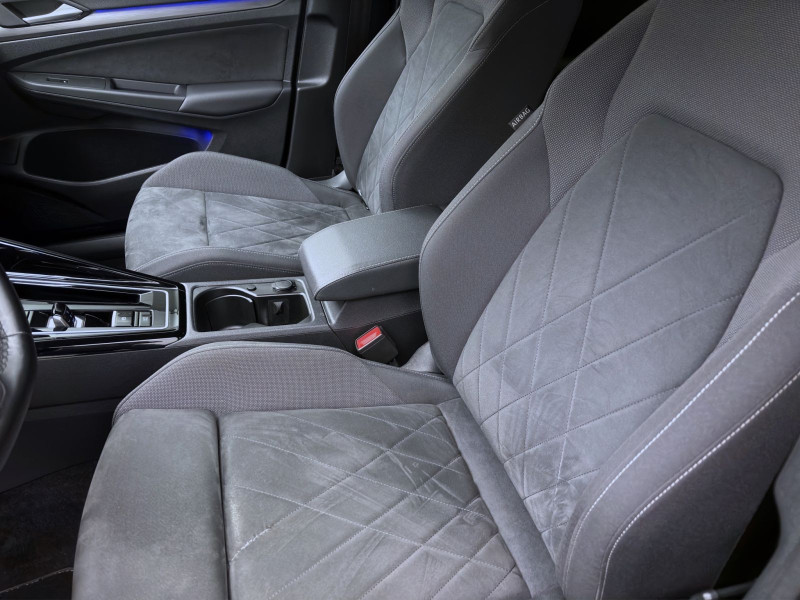 Bild 8: Volkswagen Golf Variant 2.0 TDI DSG STYLE NAVI PDC LED SITZHZG