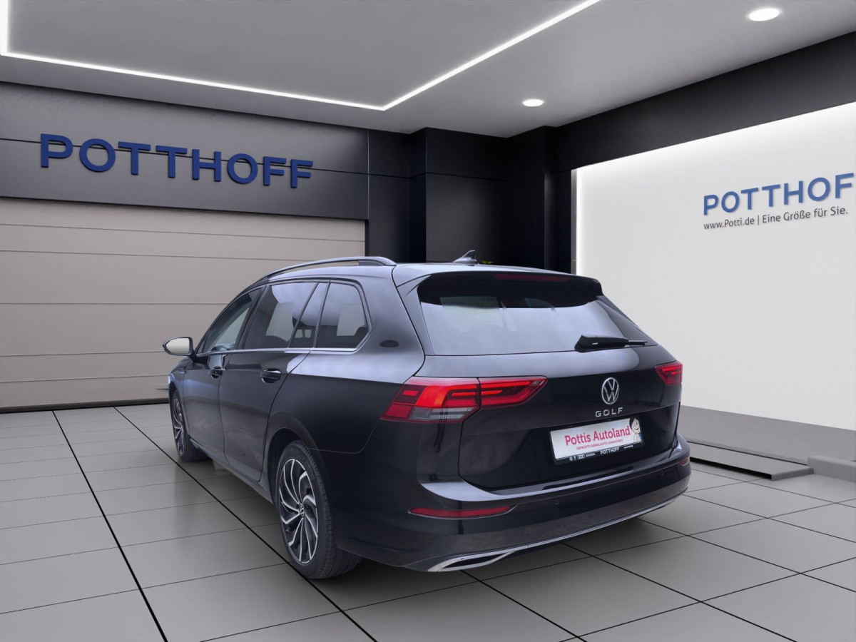 Thumb 1: Volkswagen Golf Variant 2.0 TDI DSG STYLE NAVI PDC LED SITZHZG