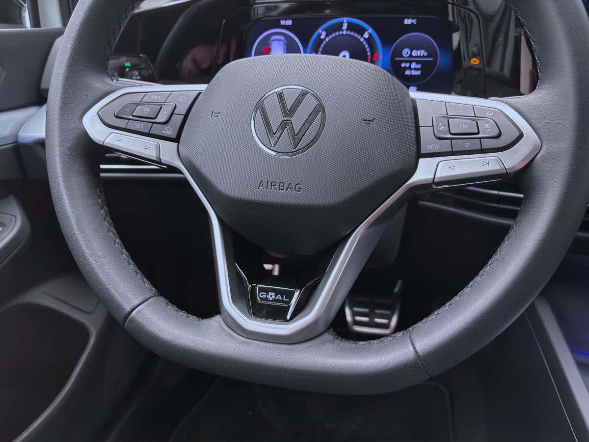 Thumb 11: Volkswagen Golf 2.0 TDI DSG GOAL AHK NAVI KAMERA SITZHZG