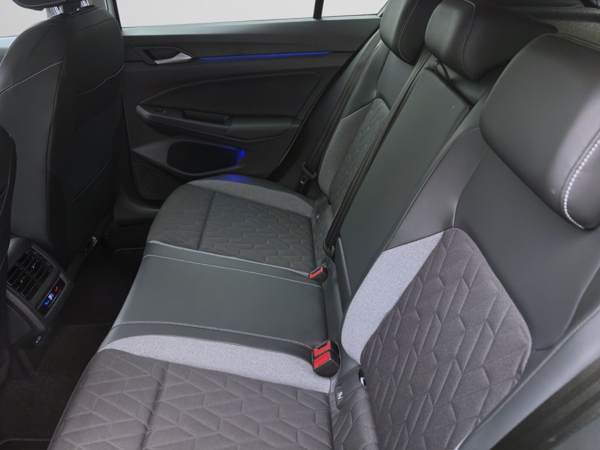 Thumb 14: Volkswagen Golf 2.0 TDI DSG GOAL AHK NAVI KAMERA SITZHZG