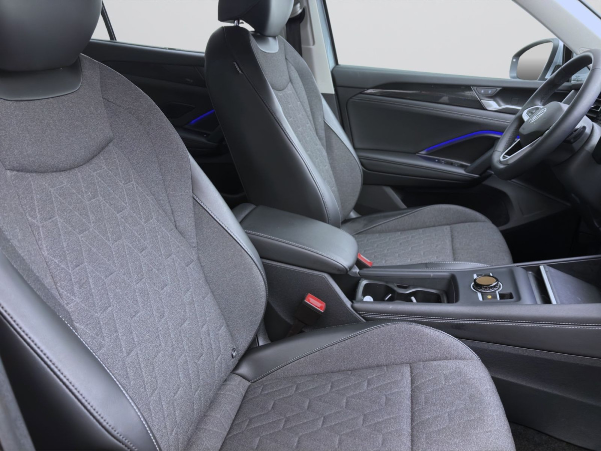 Thumb 15: Volkswagen Tayron 1.5 eTSI DSG LIFE AHK NAVI KAMERA IQ.LIGHT