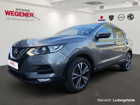 Automodell: Qashqai in der Farbe grau