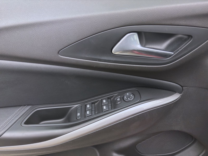 Bild 9: Opel Grandland 1.2 Turbo ELEGANCE NAVI SITZHZG LED PDC DAB+