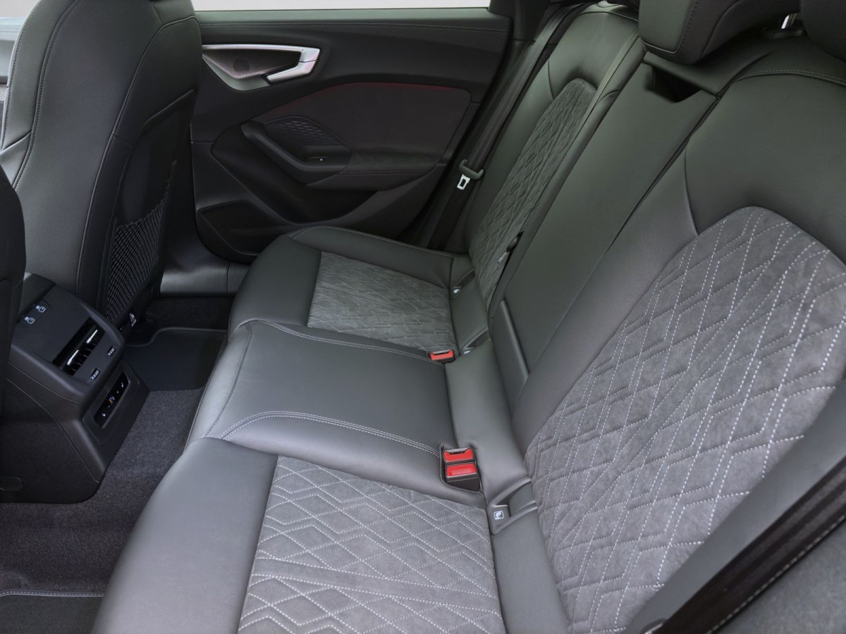 Thumb 14: Audi A5 Avant TDI Q S LINE AHK PANO B&O HUD LM20