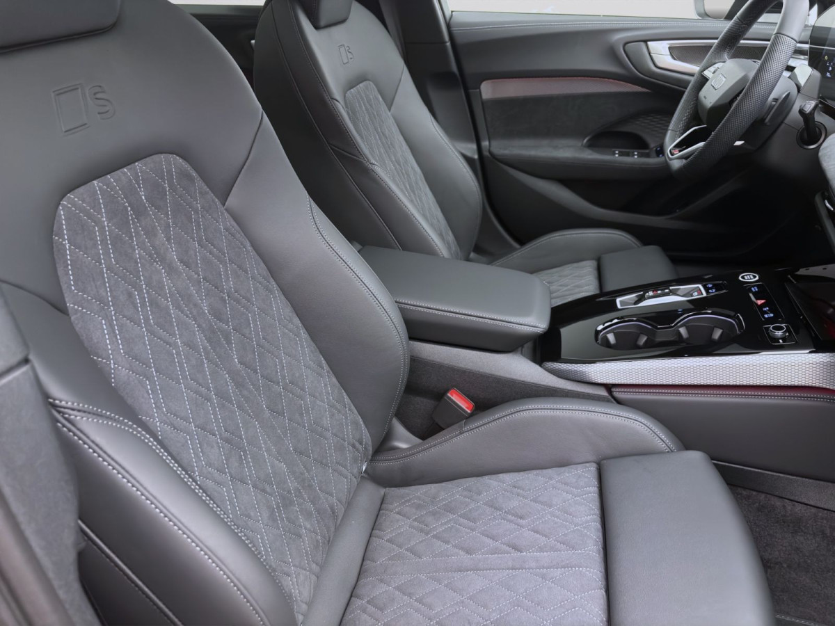 Thumb 15: Audi A5 Avant TDI Q S LINE AHK PANO B&O HUD LM20