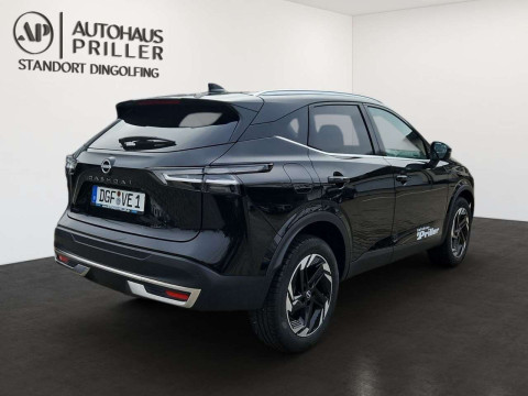 Ansicht 3 - Gebrauchtwagen Fahrzeug, Modell Qashqai der Marke Nissan von Verkäufer Autohaus Priller – Zweigniederlassung der Autohaus MKM Huber GmbH