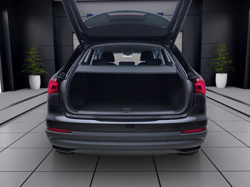 Bild 3: Audi Q3 35 TFSI NAVI+ KAMERA SITZHZG PDC KLIMA