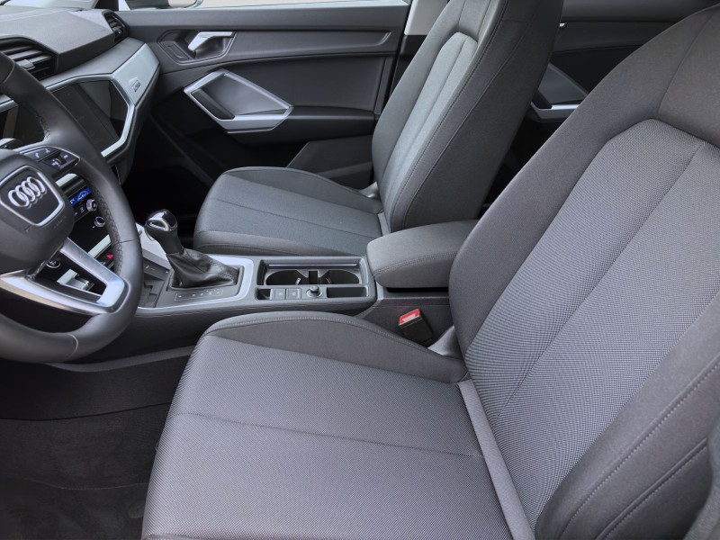 Bild 8: Audi Q3 35 TFSI NAVI+ KAMERA SITZHZG PDC KLIMA