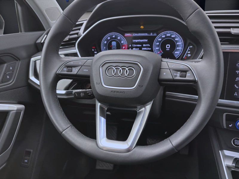 Bild 11: Audi Q3 35 TFSI NAVI+ KAMERA SITZHZG PDC KLIMA
