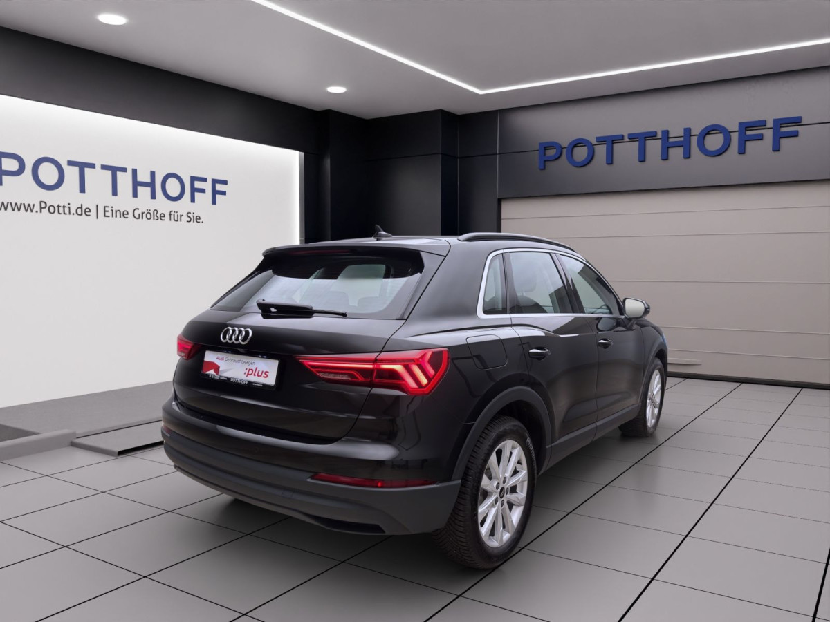 Thumb 4: Audi Q3 35 TFSI NAVI+ KAMERA SITZHZG PDC KLIMA