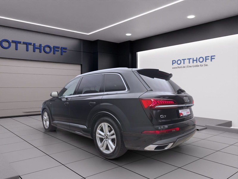 Bild 1: Audi Q7 55 TFSI Q S LINE PANO AHK MATRIX B&O