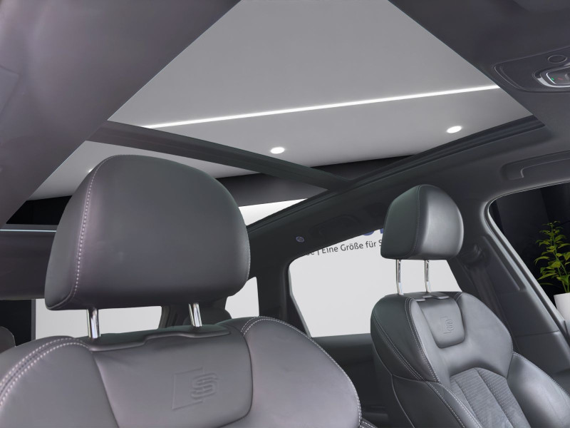 Bild 16: Audi Q7 55 TFSI Q S LINE PANO AHK MATRIX B&O