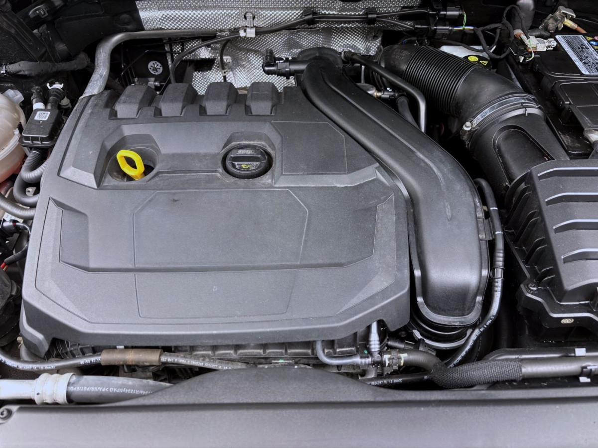 Thumb 17: Volkswagen Tiguan 1.5 TSI DSG HIGHLINE AHK KAMERA NAVI PDC