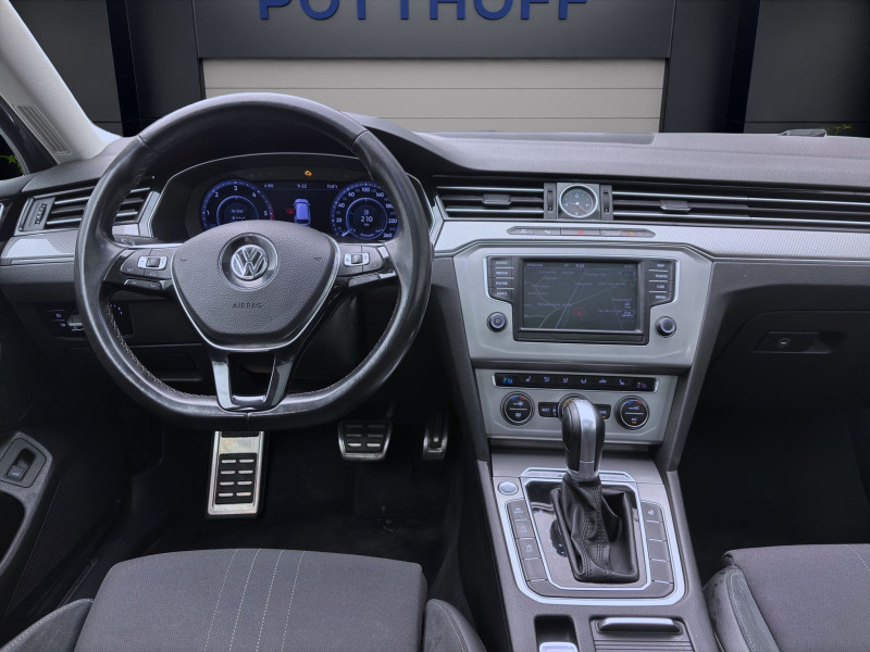 Bild 12: Volkswagen Passat Variant 2.0 TDI DSG 4M ALLTRACK PANO AHK NAVI ACC