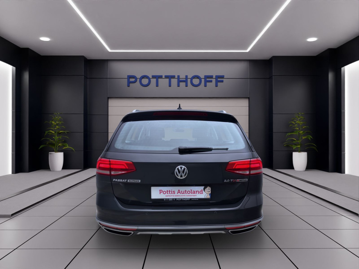 Thumb 2: Volkswagen Passat Variant 2.0 TDI DSG 4M ALLTRACK PANO AHK NAVI ACC