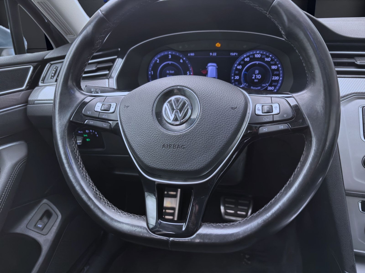 Thumb 11: Volkswagen Passat Variant 2.0 TDI DSG 4M ALLTRACK PANO AHK NAVI ACC