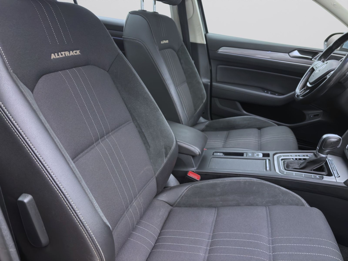 Thumb 15: Volkswagen Passat Variant 2.0 TDI DSG 4M ALLTRACK PANO AHK NAVI ACC