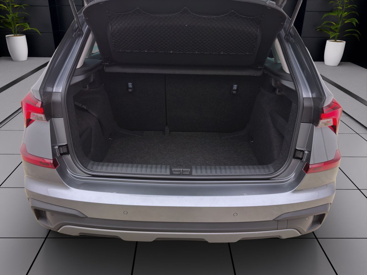 Thumb 3: Škoda Kamiq 1.0 TSI DSG SELECTION KAMERA PDC LED SITZHZG