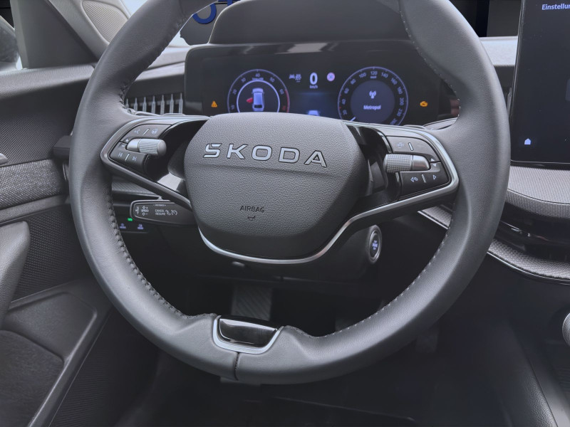Bild 11: Škoda Superb Combi 1.5 TSI mHEV DSG ESSENCE NAVI PDC LED SITZHZG