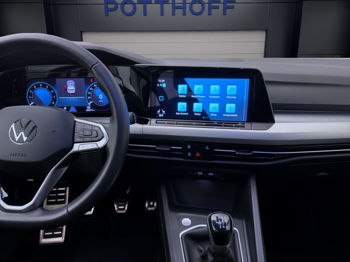 Thumb 13: Volkswagen Golf 1.0 TSI MOVE PDC LED SITZHZG DAB+