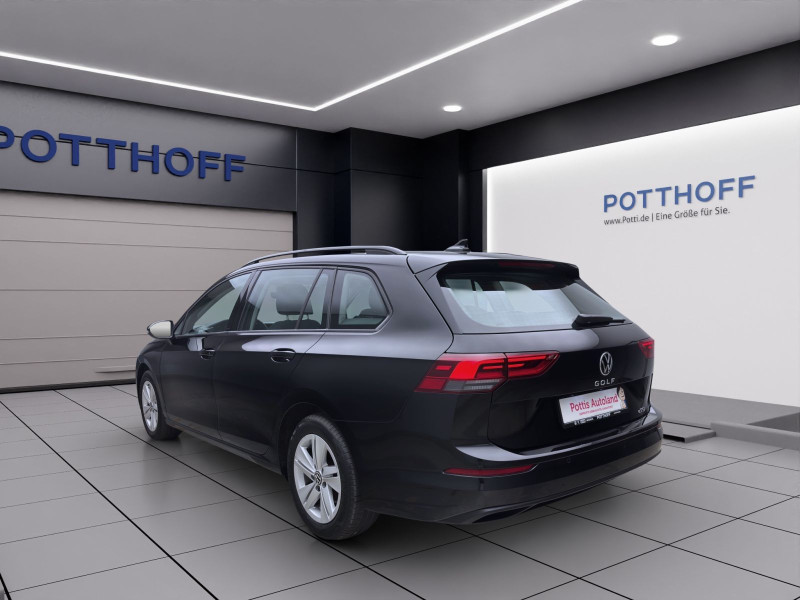 Bild 1: Volkswagen Golf Variant 1.5 eTSI DSG LIFE AHK NAVI PDC SITZHZG