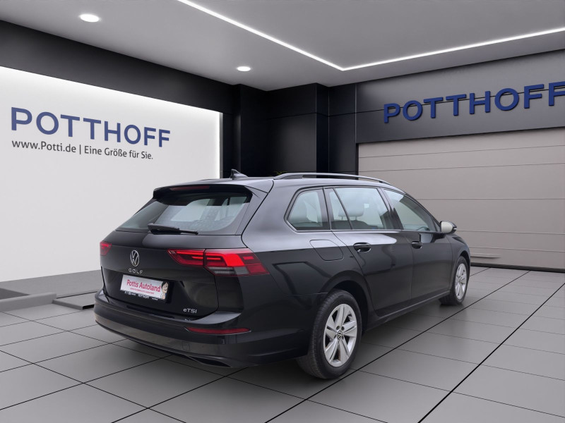 Bild 4: Volkswagen Golf Variant 1.5 eTSI DSG LIFE AHK NAVI PDC SITZHZG