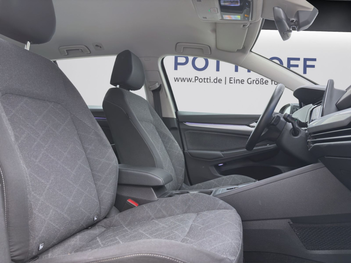 Thumb 15: Volkswagen Golf Variant 1.5 eTSI DSG LIFE AHK NAVI PDC SITZHZG