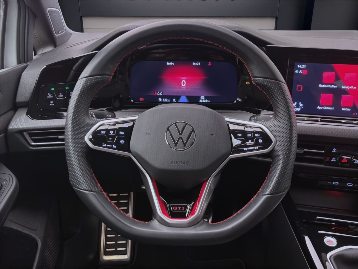 Thumb 10: Volkswagen Golf GTI PDC SITZHZG ACC LED+