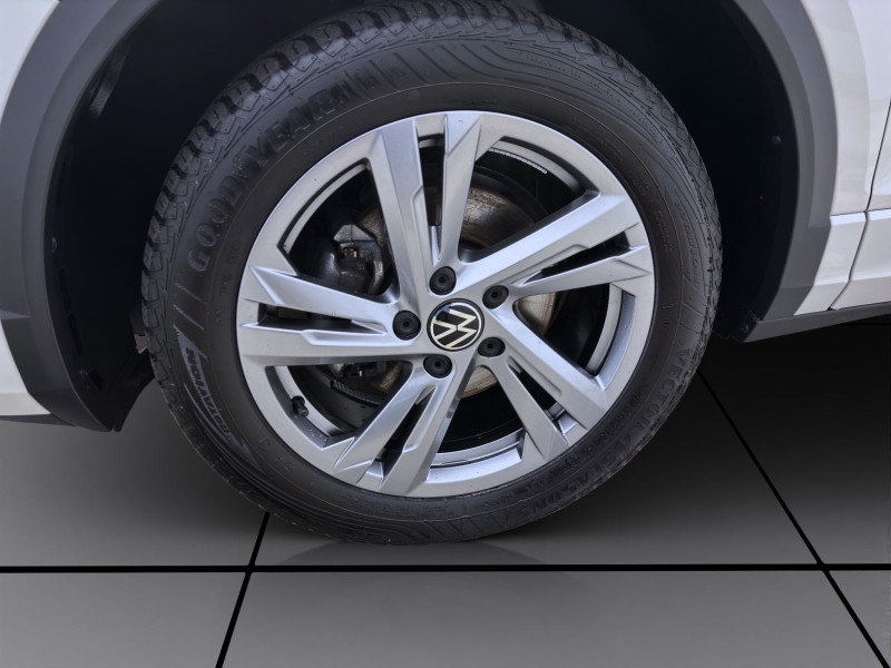 Bild 7: Volkswagen T-Roc 1.0 TSI R-LINE PDC SITZHZG LED KLIMA