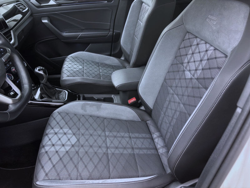 Bild 8: Volkswagen T-Roc 1.0 TSI R-LINE PDC SITZHZG LED KLIMA