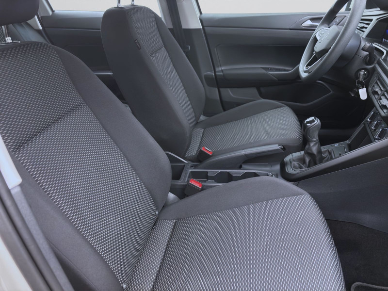 Bild 15: Volkswagen Taigo 1.0 TSI PDC LED KLIMA DAB+