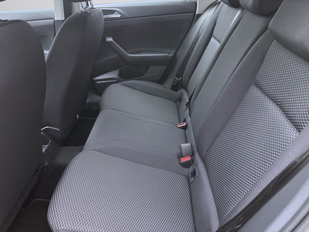 Thumb 14: Volkswagen Taigo 1.0 TSI PDC LED KLIMA DAB+