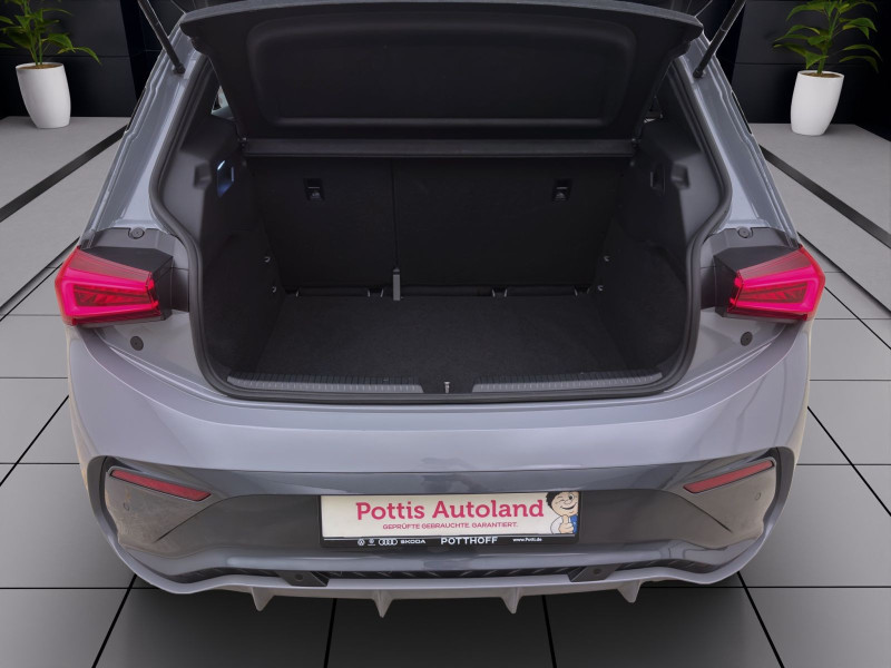 Bild 3: Cupra Born PDC LED KLIMA DAB+ VIRTUAL