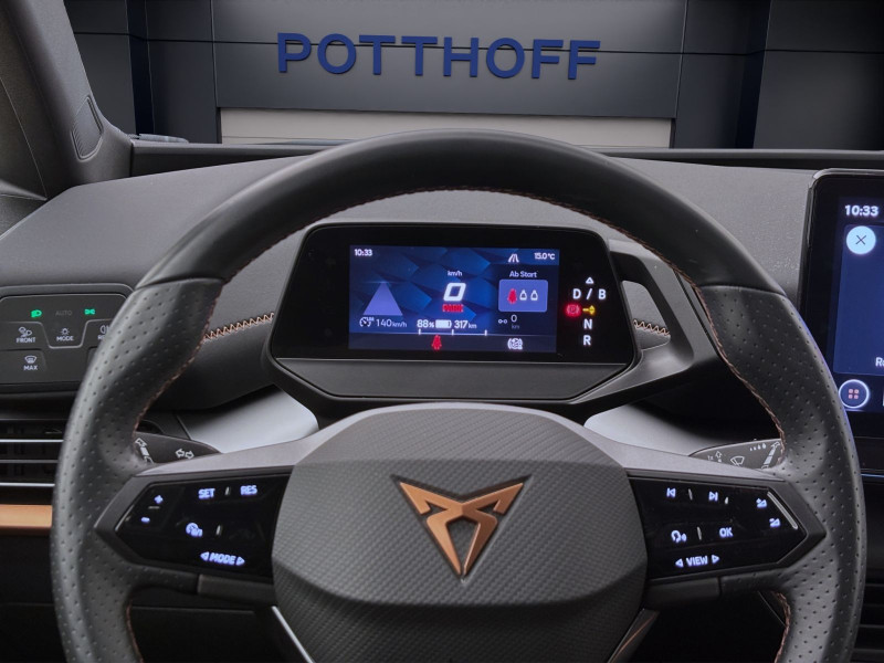 Bild 11: Cupra Born PDC LED KLIMA DAB+ VIRTUAL