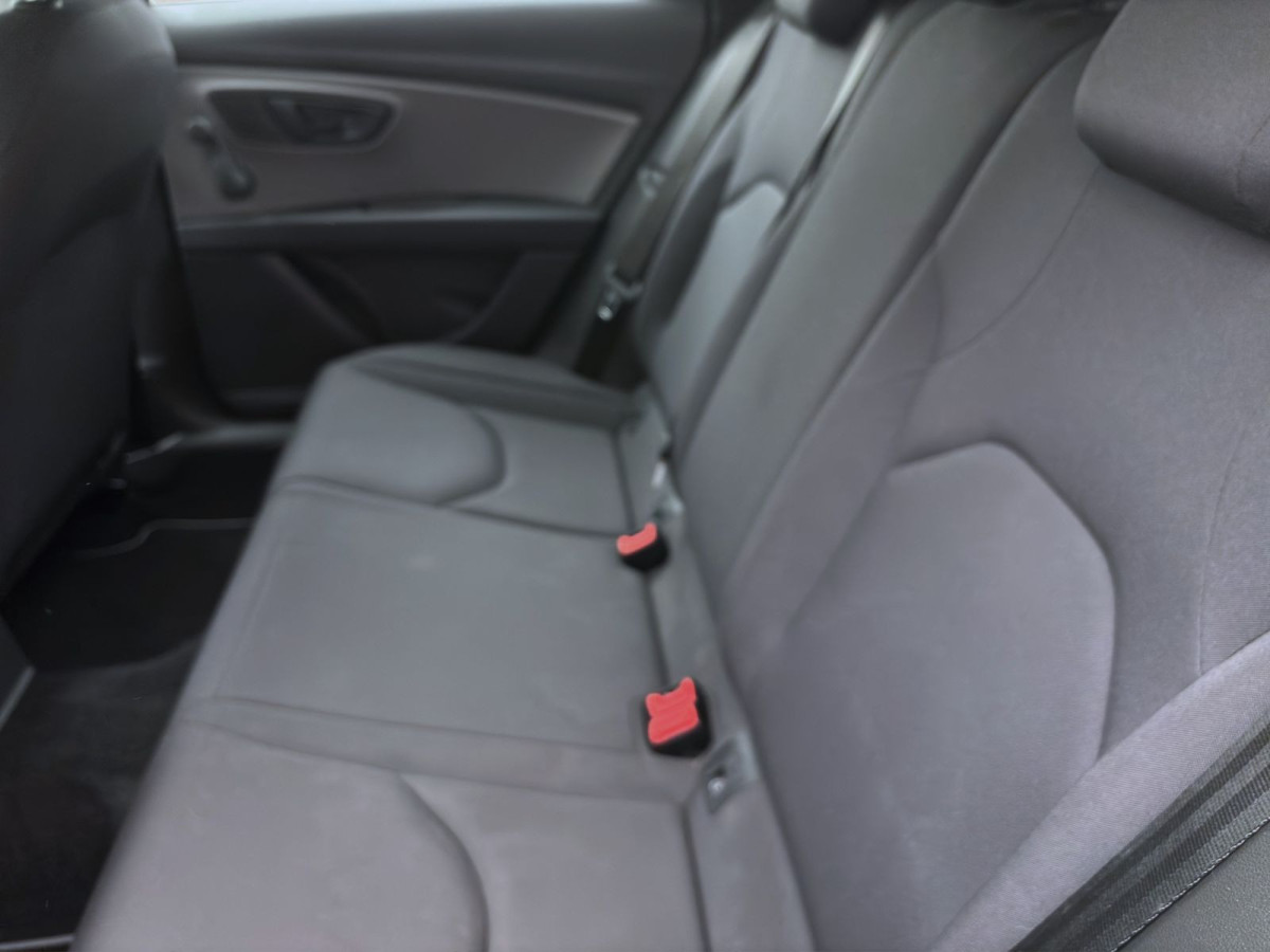 Thumb 14: Seat Leon Sportstourer 1.6 TDI REFERENCE SITZHZG KLIMA PDC