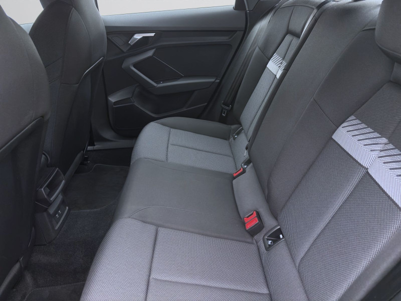 Bild 14: Audi A3 Limousine 30 TDI ADVANCED AHK NAVI+ PDC SITZHZG