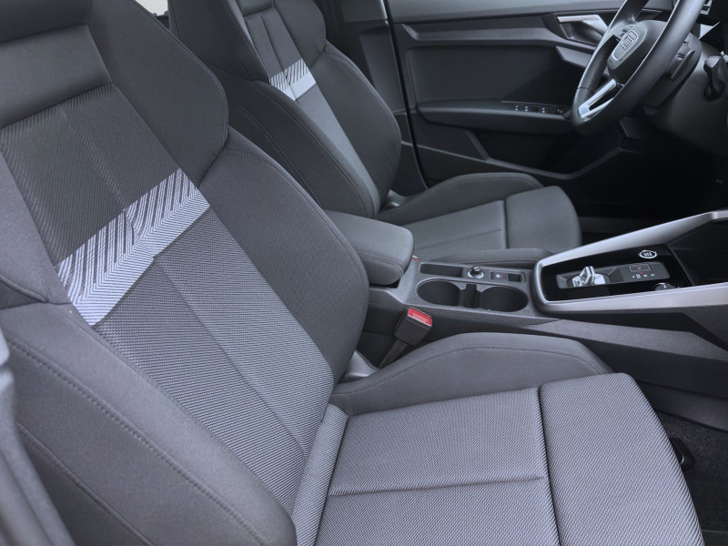 Bild 15: Audi A3 Limousine 30 TDI ADVANCED AHK NAVI+ PDC SITZHZG