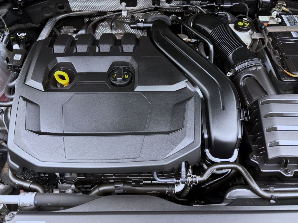 Thumb 16: Audi A3 Sportback 35 TFSI ADVANCED AHK SITZHZG KLIMA