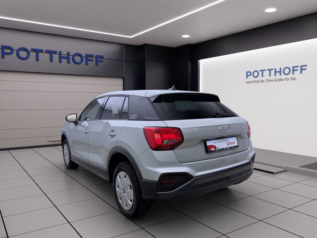 Thumb 1: Audi Q2 30 TFSI ADVANCED AHK KAMERA NAVI+ PDC