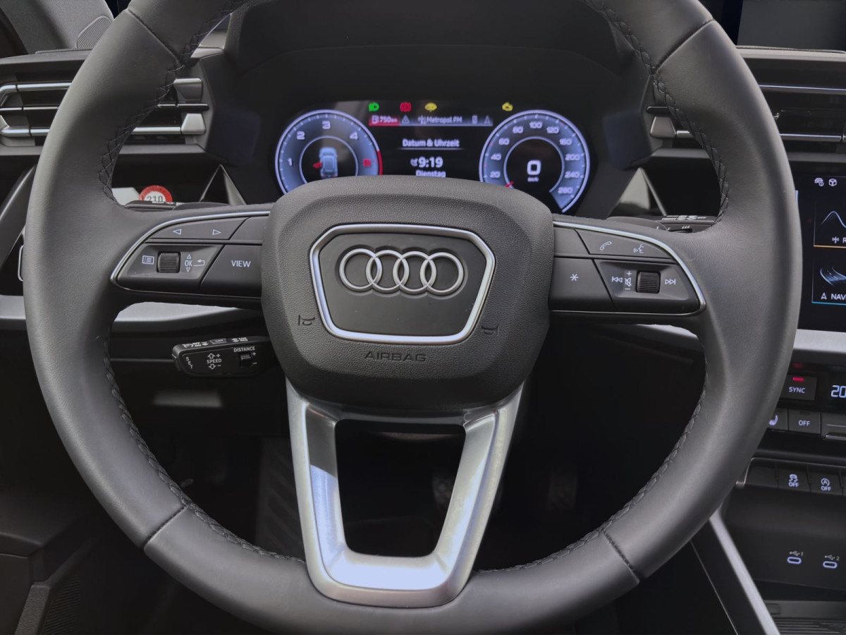 Thumb 12: Audi A3 Sportback 35 TDI NAVI+ KAMERA SITZHZG PDC KLIMA