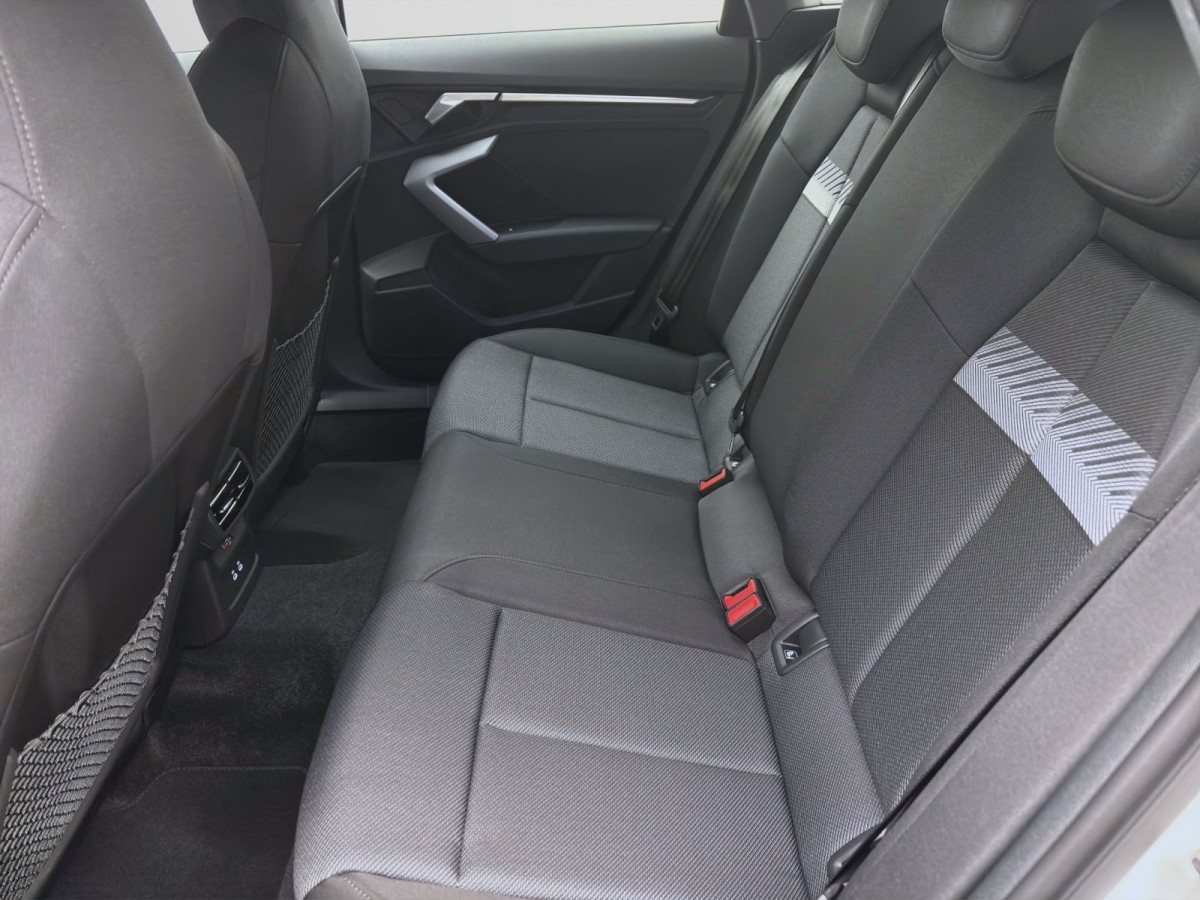 Thumb 15: Audi A3 Sportback 35 TDI NAVI+ KAMERA SITZHZG PDC KLIMA