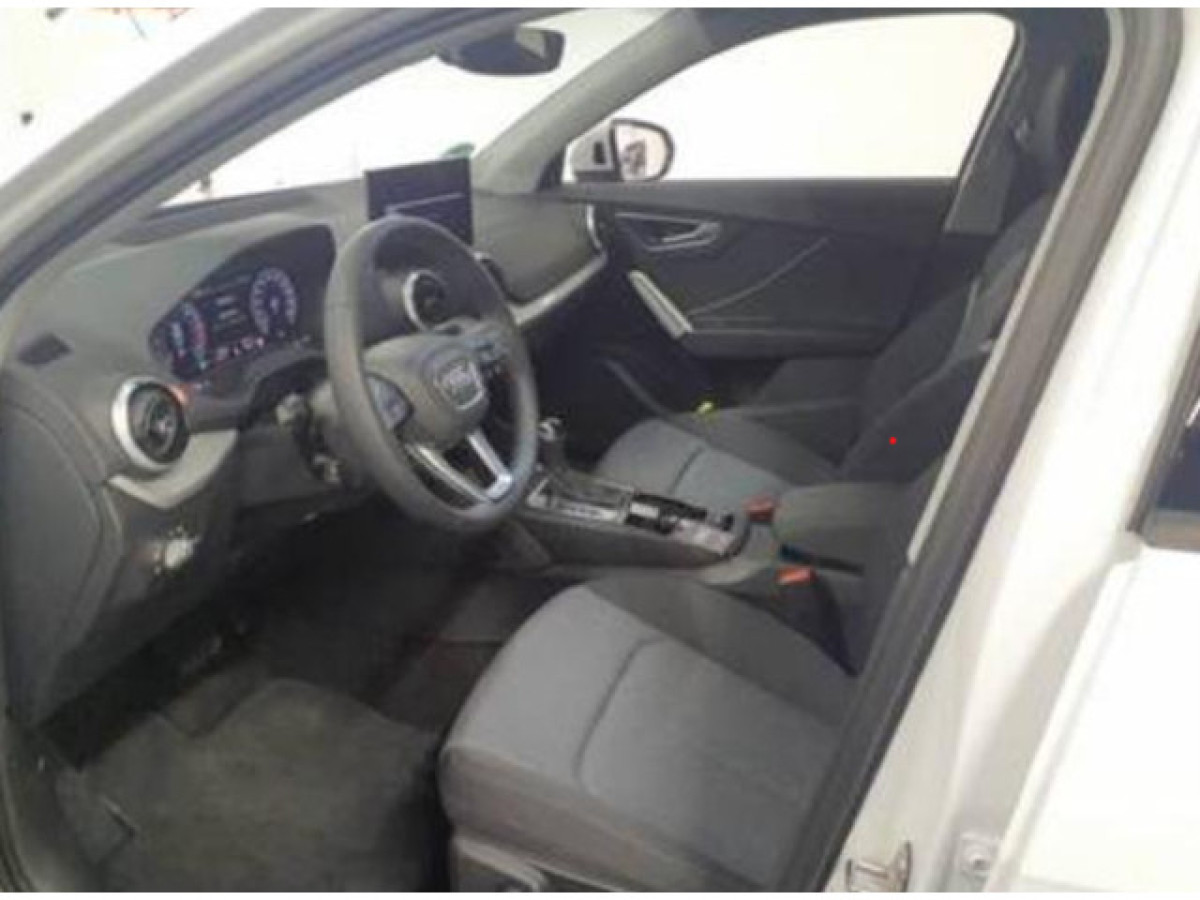 Thumb 2: Audi Q2 35 TDI ADVANCED AHK KAMERA NAVI+ MATRIX