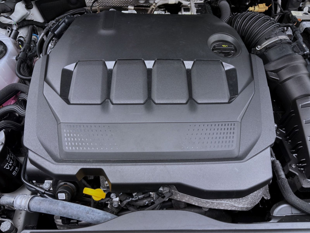 Thumb 18: Audi Q2 35 TDI ADVANCED AHK KAMERA NAVI+ MATRIX