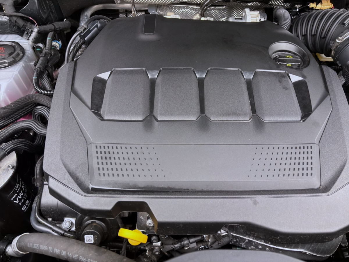 Thumb 19: Audi Q3 40 TDI Q S LINE NAVI PANO STDHZG AHK LM20