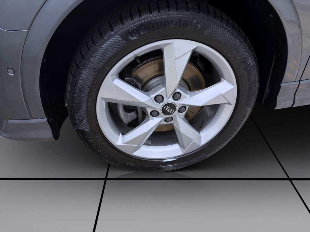 Thumb 7: Audi Q3 40 TDI Q S LINE PANO STDHZG NAVI KLIMA