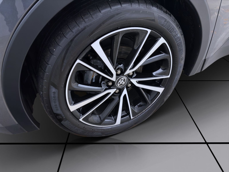 Bild 6: Toyota C-HR 2.0 VVT-i Hybrid LOUNGE PANO LM19 KLIMA KAMERA