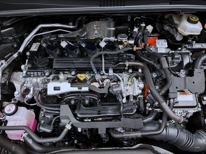 Bild 16: Toyota C-HR 2.0 VVT-i Hybrid LOUNGE PANO LM19 KLIMA KAMERA
