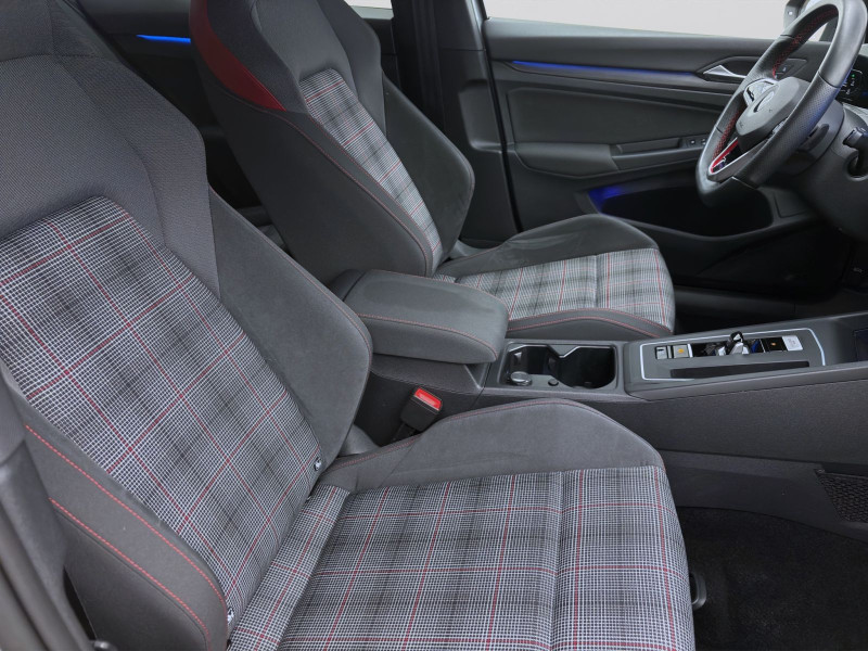 Bild 15: Volkswagen Golf GTI BLACK STYLE IQ.LIGHT NAVI ACC