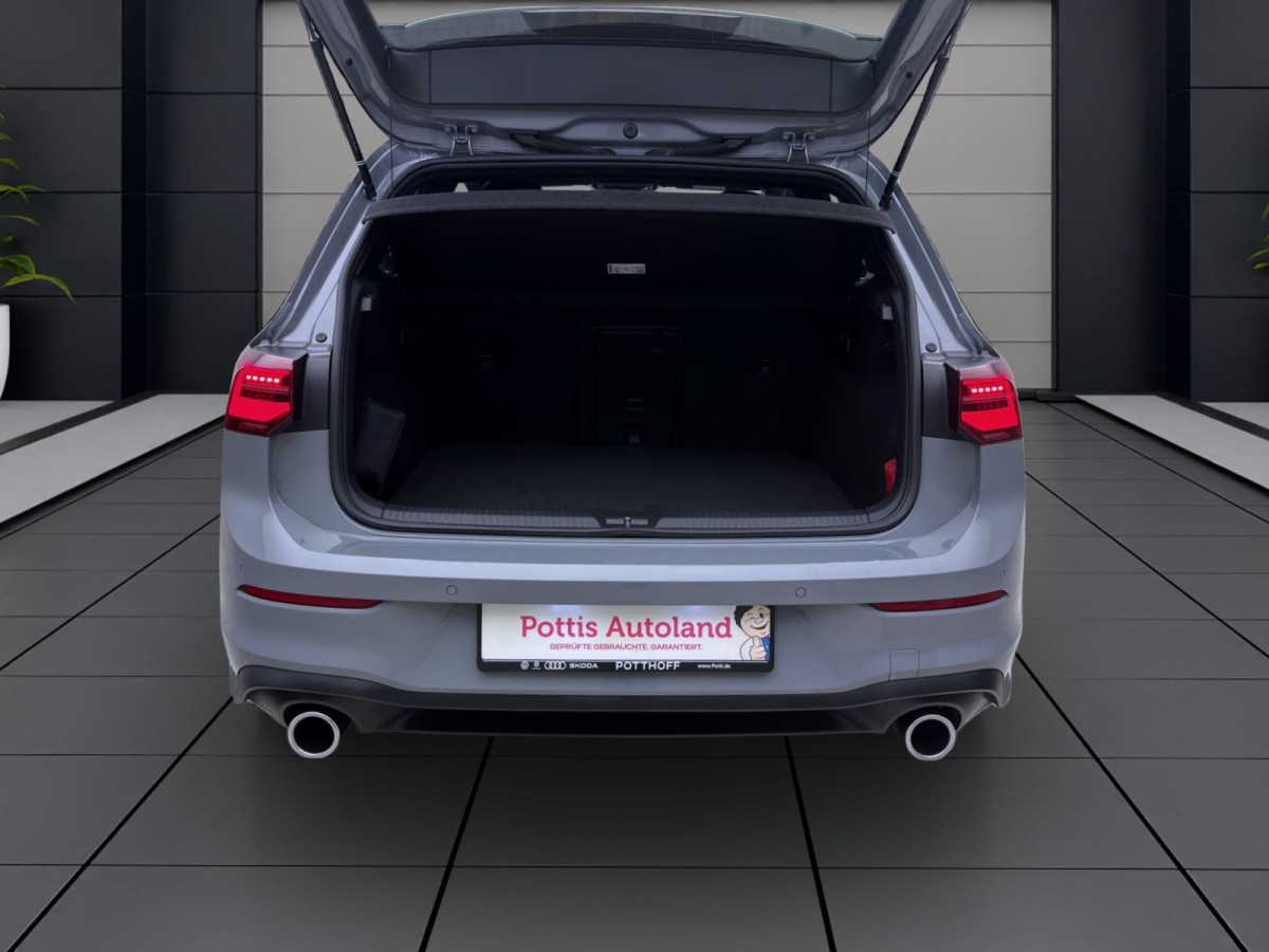 Thumb 3: Volkswagen Golf GTI BLACK STYLE IQ.LIGHT NAVI ACC