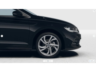 Fahrzeugbild eines Volkswagen Polo in schwarz.